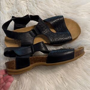 Propet Black Leather Slide Sandals with Suede Footbed size 8.5 BNWOT